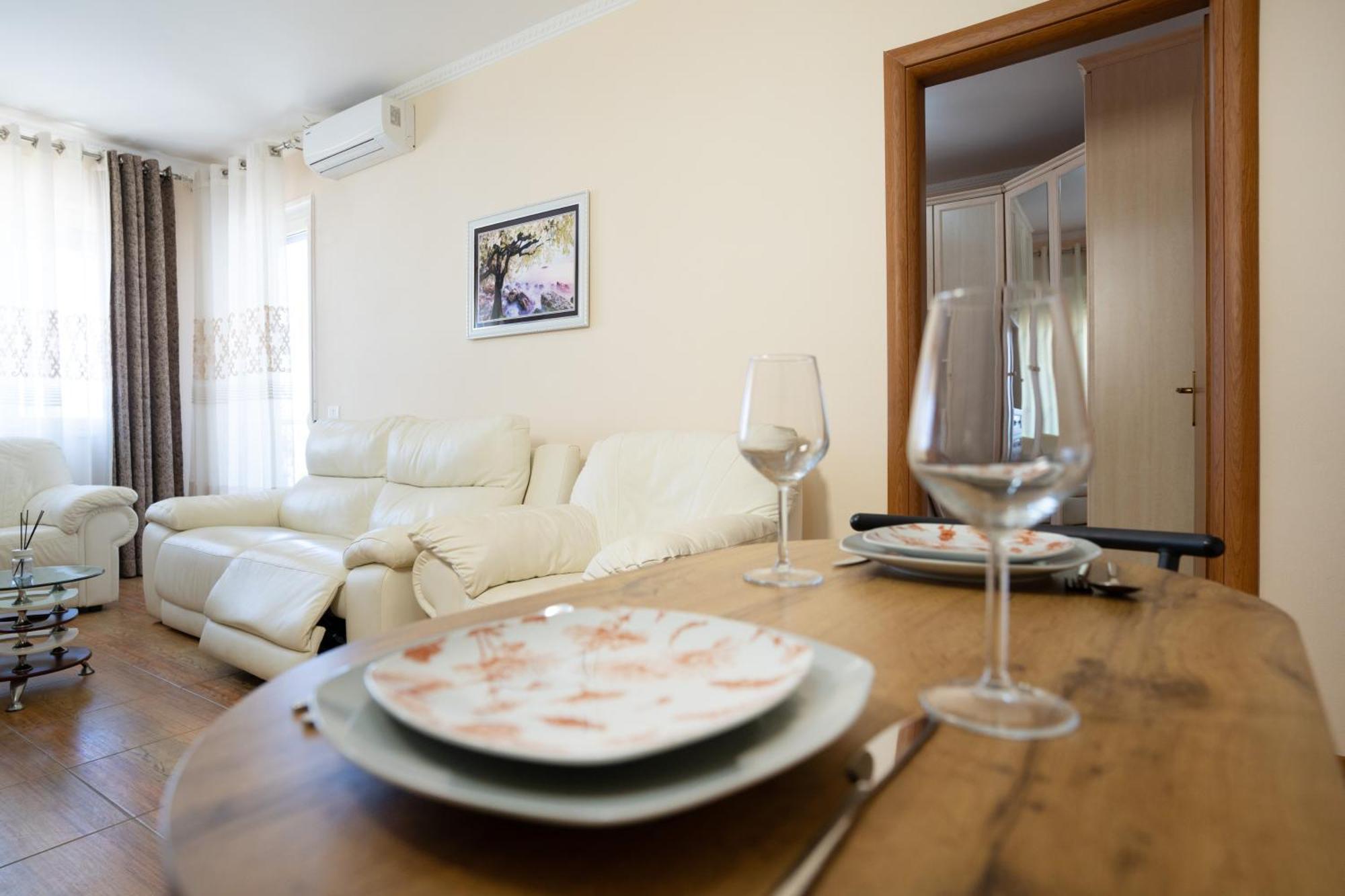 Sea View-Apartment On The Beach - Durrs2 Δυρράχιο Εξωτερικό φωτογραφία