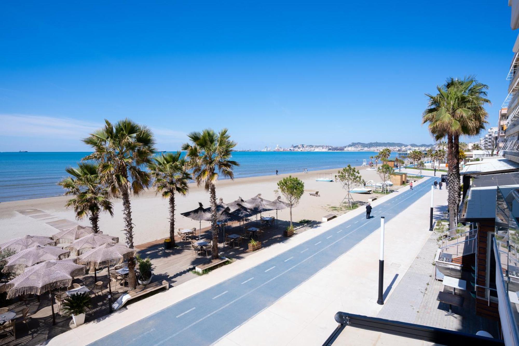Sea View-Apartment On The Beach - Durrs2 Δυρράχιο Εξωτερικό φωτογραφία