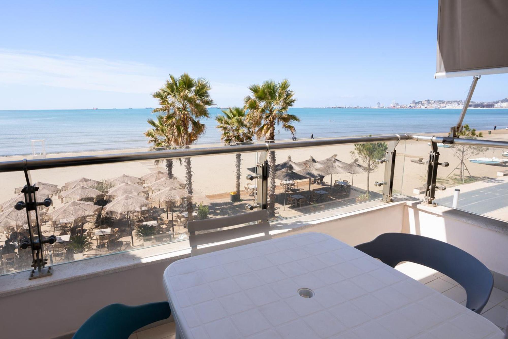 Sea View-Apartment On The Beach - Durrs2 Δυρράχιο Εξωτερικό φωτογραφία